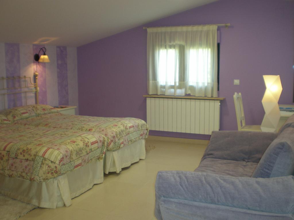 Hotel Rural La Consulta De Isar Habitación foto